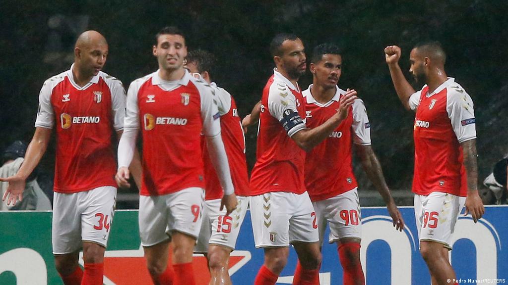 Liga Europa Os 32 Apurados Para A Fase Final Internacional Alemanha Europa Africa Dw 11 12 2020