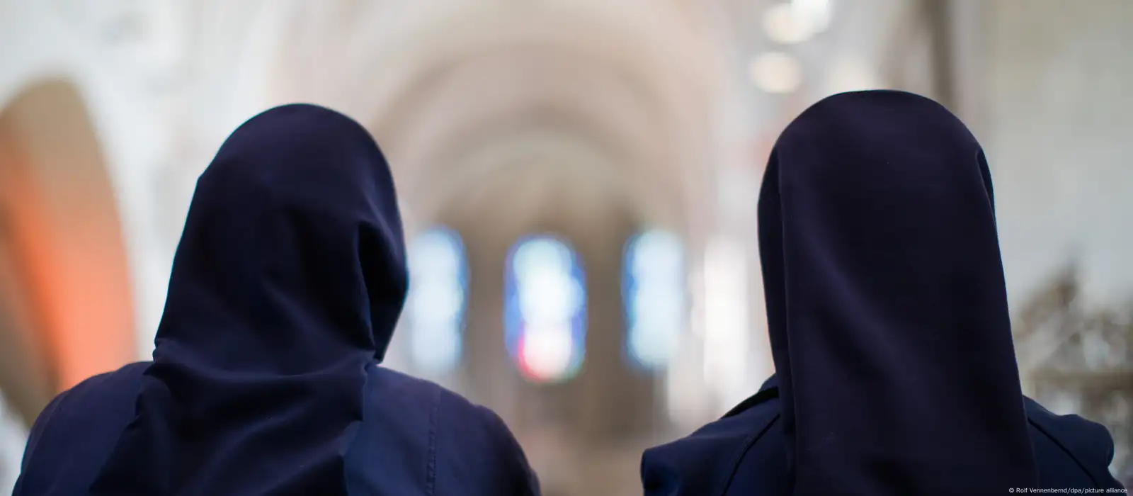 German nuns accused of enabling child sex abuse – DW – 12/11/2020