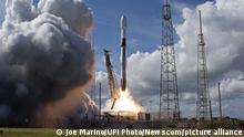 13.12.2020+++ A SpaceX Falcon 9 rocket launches the SXM 7 satellite at 12:30 PM for SiriusXM from Complex 40 at the Cape Canaveral Space Force Station, Florida on Sunday, December 13, 2020. Photo by Joe Marino/UPI Photo via Newscom picture alliance