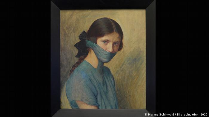 Ein Gemälde zeigt eine Frau mit Mundschutz. Es ist Markus Schinwalds Grita von 2010.