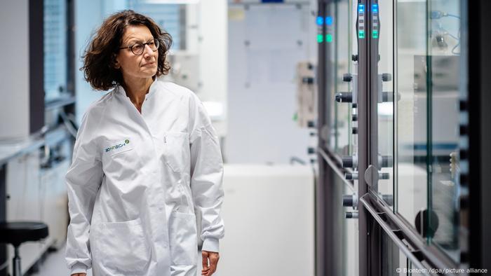 Özlem Türeci, diretora médica da empresa de biotecnologia Biontech