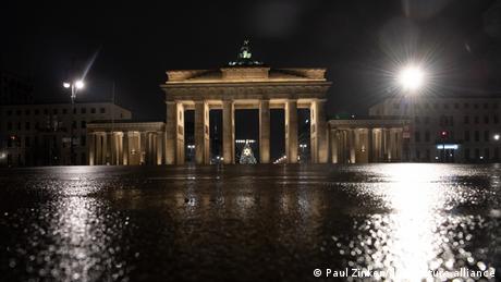 Deutschland Coronavirus Zweiter Shutdown Berlin Brandenburger Tor