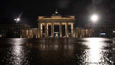 Deutschland Coronavirus Zweiter Shutdown Berlin Brandenburger Tor