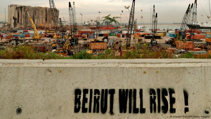 Graffiti near Beirut's port, that says: Beirut will rise.