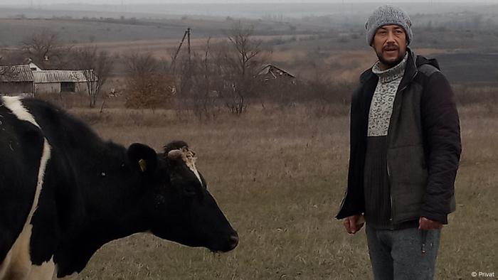 Юрій Макарський боїться, що через новий законопроєкт його змусять позбутися землі, яку він обробляє
