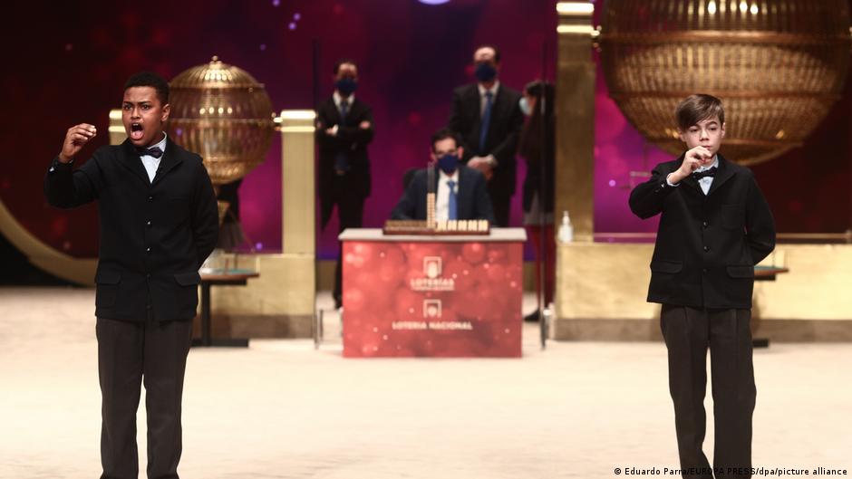 Spain′s El Gordo Christmas lottery awards billions | NRS-Import | DW - Vimarsana News