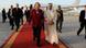 Merkels Ankunft in Abu Dhabi (Foto: dpa) Merkels Ankunft in Abu Dhabi (Foto: dpa)