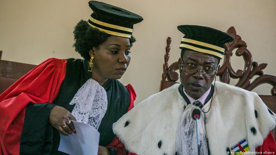 Les Avocats En Gr ve En Centrafrique