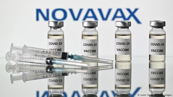 Novavax Yet Another Promising Coronavirus Vaccine Science In Depth Reporting On Science And Technology Dw 29 01 2021