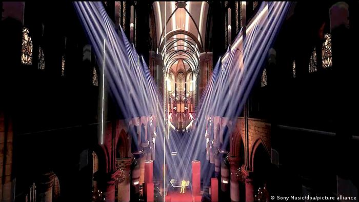 Frankreich I Paris I Jean-Michel Jarre plant virtuelles Notre-Dame-Konzert