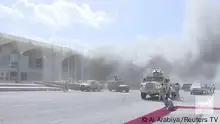 قتلى وجرحى في انفجار بسيارة ملغومة استهدف موكب مسؤولين في عدن