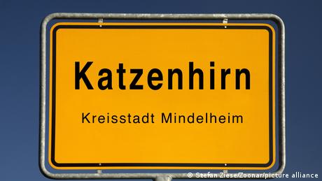 Ortsschild Katzenhirn