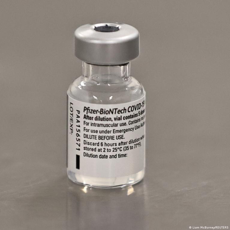 b12 injection and pfizer vaccine Cyanocobalamin Vitamin 1000 mcg Mountainside Medical Vitamin B12 Injection for Weight