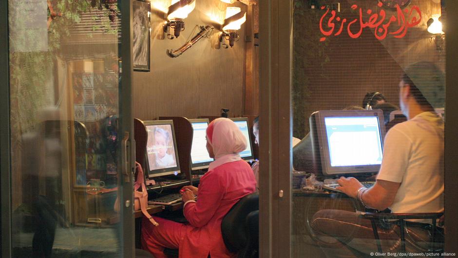 Syrien Frauen Wehren Sich Gegen Sextortion Nahost Dw 02 01 21