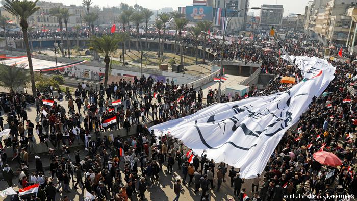 Foto de manifestantes en Bagdad