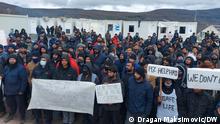 04.01.2021
Migranten protestieren, wollen nicht in die vom bosnischen Militär aufgebauten Zelten sondern in die EU.
