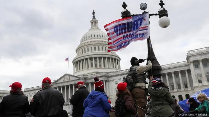 USA | Präsidentschaftswahl | Trump-Anhänger vor dem Kapitol in Washington