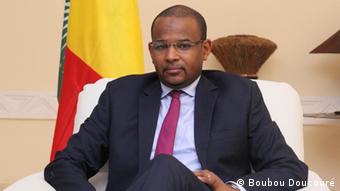 Pour Bamako, l’ancien Premier ministre malien Boubou Cissé serait l’informateur du président ivoirien.