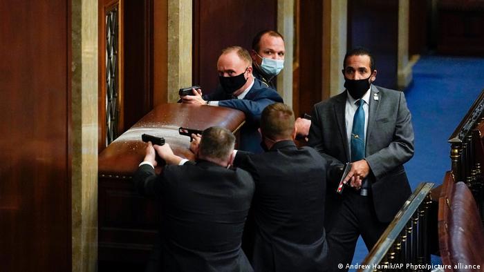 Вчерашният 6 януари ще влезе в историята на САЩ като