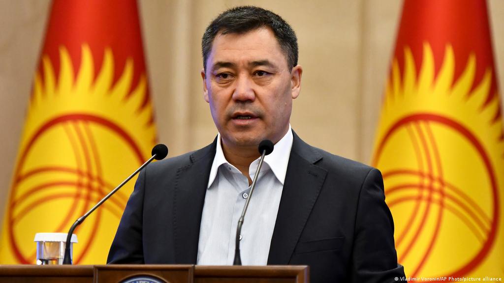 Nationalist Sadyr Zhaparov wins Kyrgyzstan′s presidential elections | News  | DW | 10.01.2021