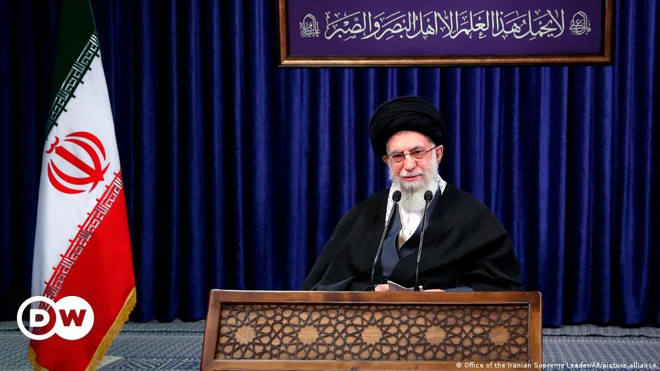 Iran leader bans COVID vaccines from UK and US | DW | 08.01.2021