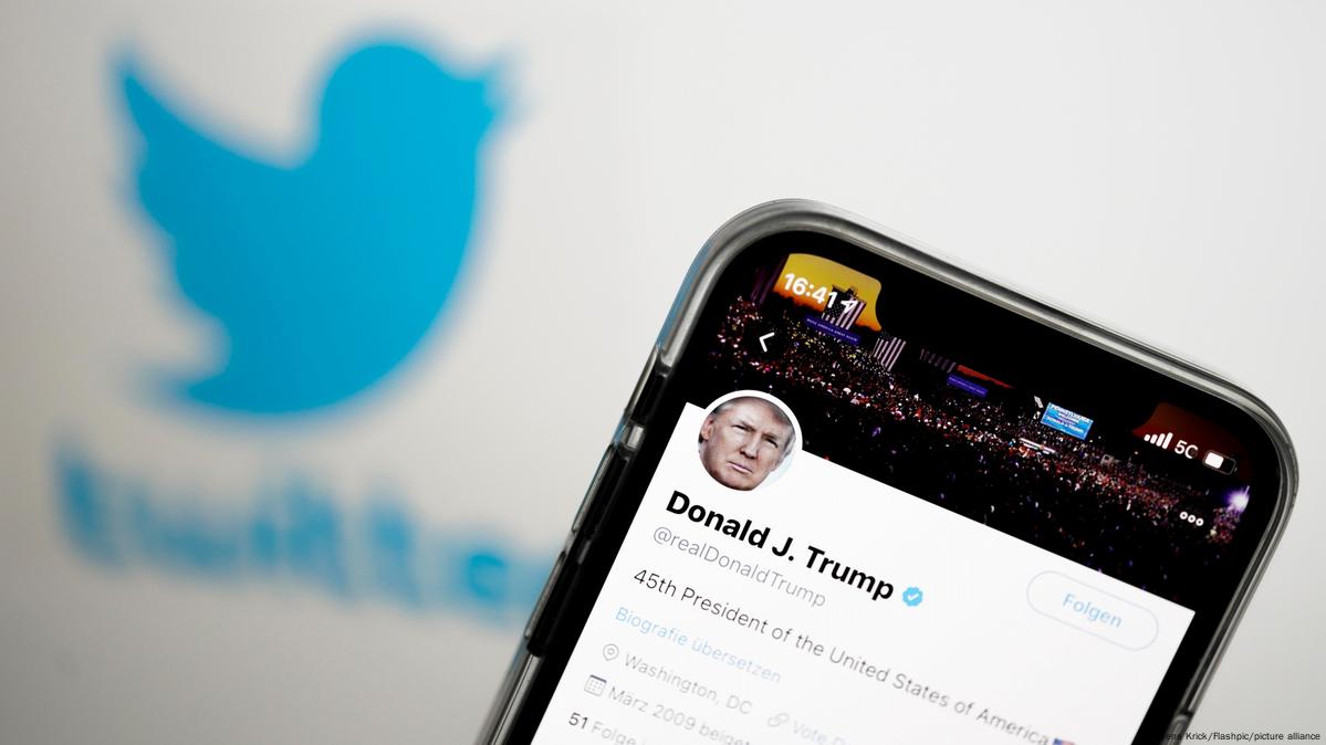 Twitter бессрочно заблокировал аккаунт Трампа – DW – 09.01.2021