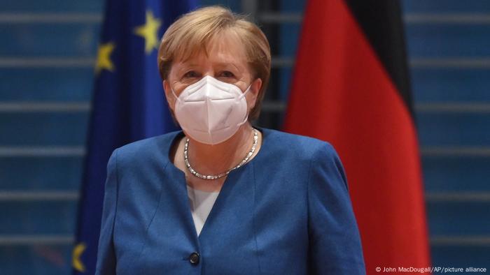 Germany Coronavirus Merkel And State Premiers Meet Over New Measures News Dw 19 01 2021