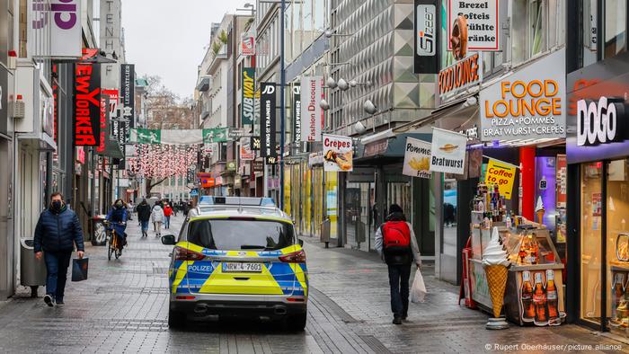 Lockdown I Köln I Wenige Passanten in der Innenstadt
