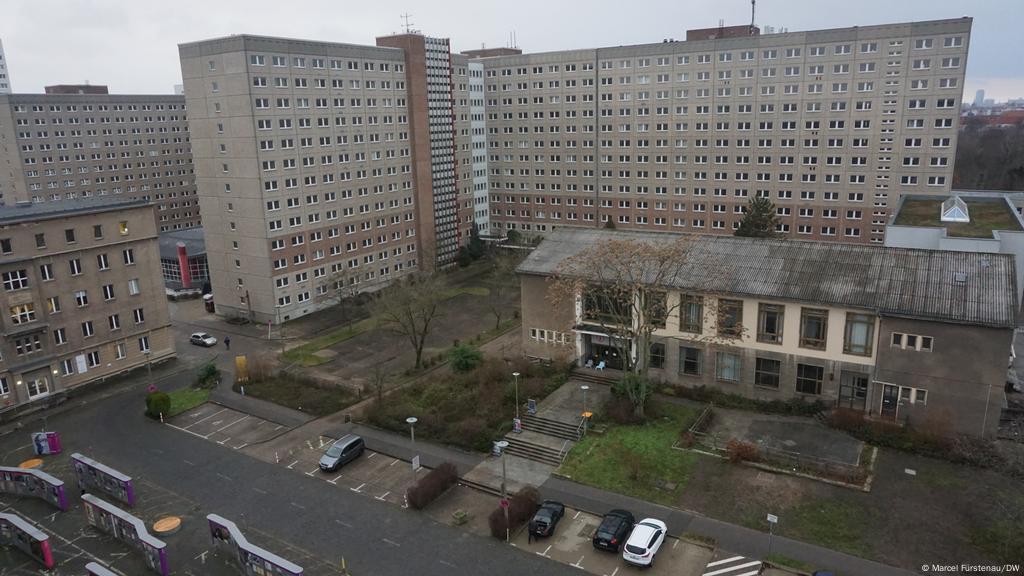 Menengok Bekas Markas Stasi Polisi Rahasia Jerman Timur Jerman Berita Dan Laporan Dari Berlin Dan Sekitarnya Dw 16 01 2021 Menengok Bekas Markas Stasi Polisi Rahasia Jerman Timur Jerman Berita Dan Laporan Dari Berlin Dan Sekitarnya Dw 16 01 2021