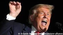 Wie Donald Trump mit Sprache seine Anhänger manipuliert