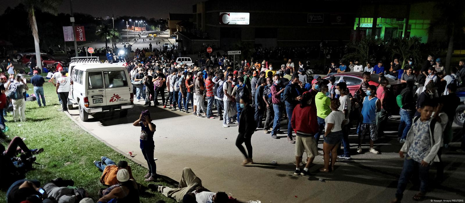 Caravana migrante de Honduras llega a frontera de Guatemala