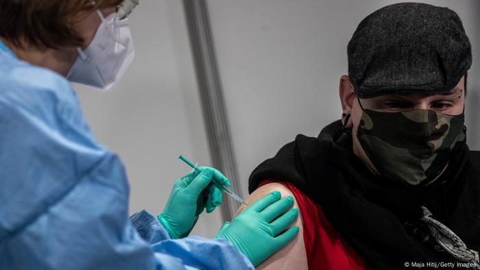 Cerca de 1,7 millones de personas han sido vacunadas con la primera dosis en Alemania.
