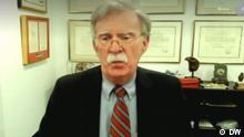 Screenshot von DW Interview mit John Bolton. John R. Bolton
Ehemaliger Liste der Ständigen Vertreter der Vereinigten Staaten bei den Vereinten Nationen