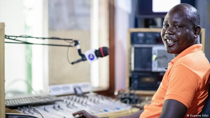 Ghana Noah Dameh Programmchef von Radio Ada in Ghana