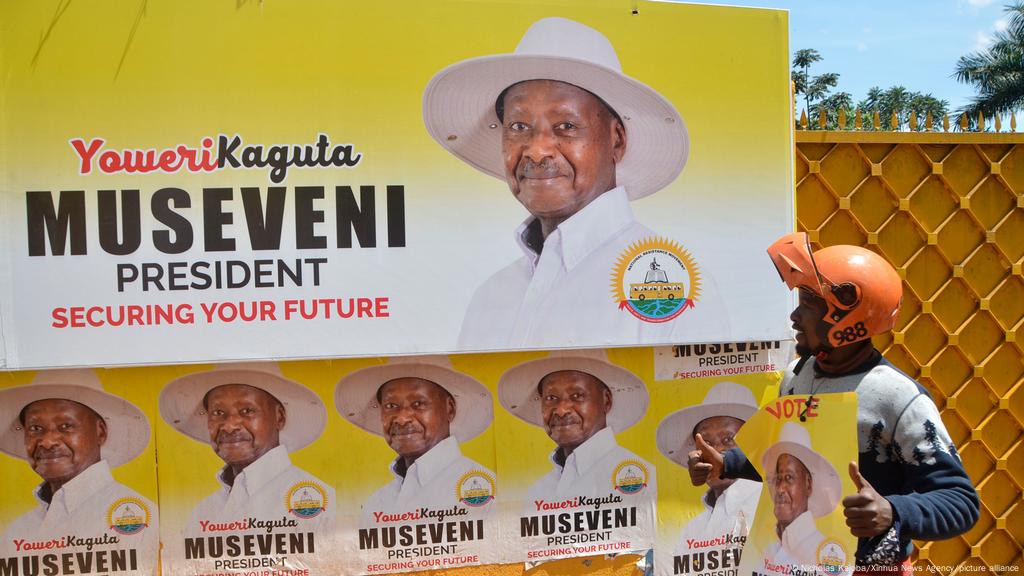 Uganda S Museveni Tightens Grip On Power Africa Dw 10 05 2021