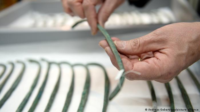 München | 4000 Jahre alte Kupferbarren im Bayerischen Landesamt für Denkmalpflege