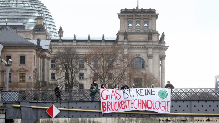 Berlin Fridays for Future Protest gegen Nord Stream 2