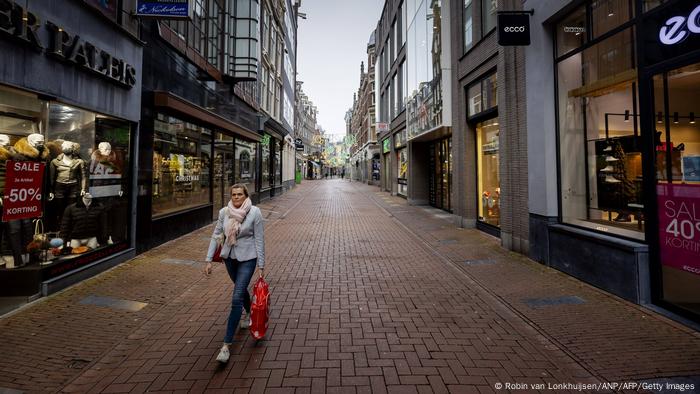 Amsterdam Einkaufsstraße Lockdown