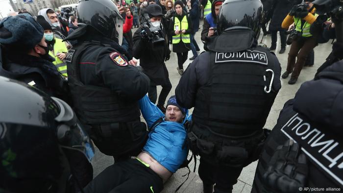 Russland Moskau | Proteste gegen Regierung | wegen Verhaftung von Nawalny