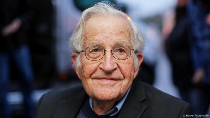El lingüista, pensador y activista político estadounidense Noam Chomsky