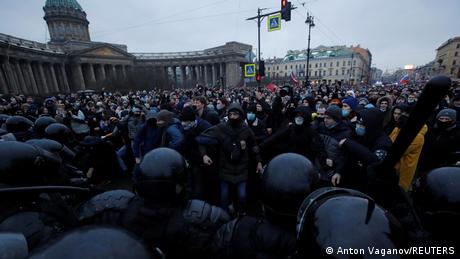 Russland | Verhaftung Nawalny | Proteste in Sankt Petersburg