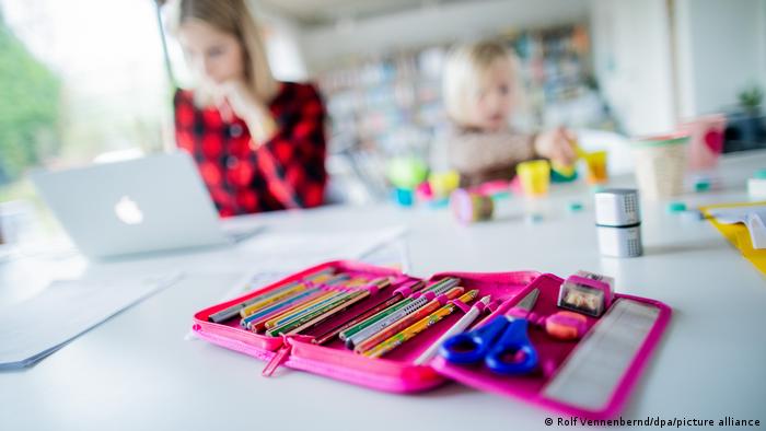 Deutschland | Coronavirus | Kinder im Homeschooling
