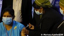 Bangladesh Prime Minister Sheikh Hasina today (27.01.2021) inaugurated the immunisation programme for COVID-19 at Kurmitola General Hospital in Dhaka.
Keywords: Kurmitola General Hospital, Dhaka, Sheikh Hasina, corona, vaccine
Copyright: Mortuza Rashed