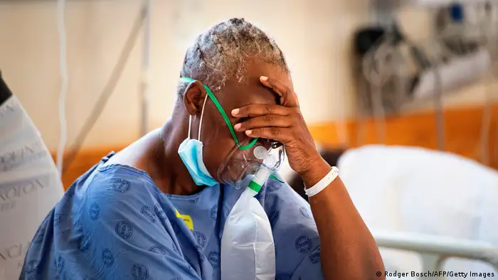 A patient with the COVID-19 breaths in oxygen in the COVID-19 ward at Khayelitsha Hospital