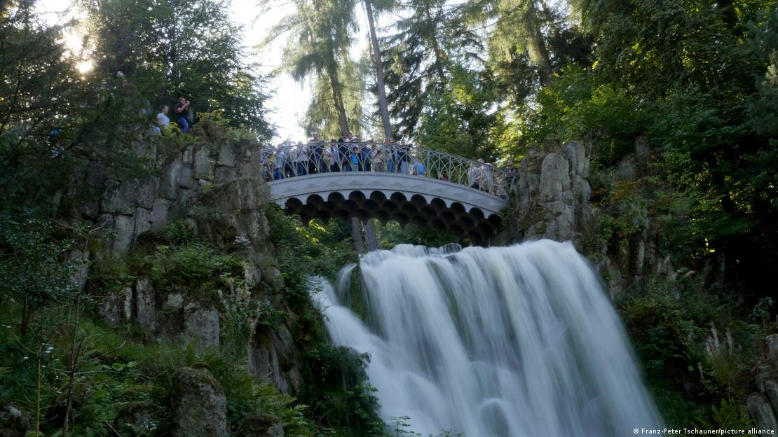 Чертов мост в парке Вильгельмсхёэ 