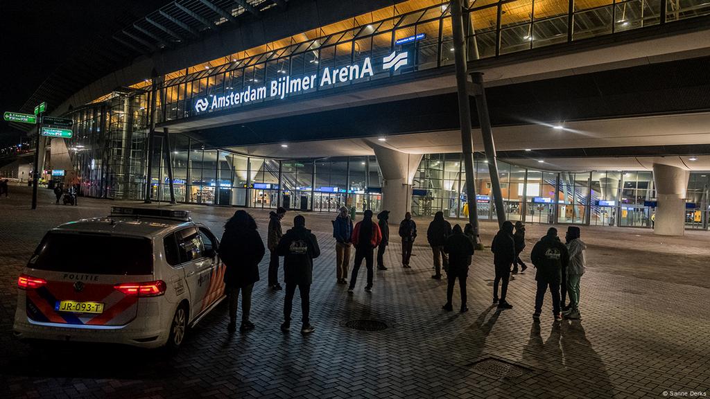 Netherlands Anti Curfew Riots Shake Dutch Society Europe News And Current Affairs From Around The Continent Dw 27 01 2021