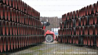 Трубы для Северного потока - 2 в немецком порту Мукран