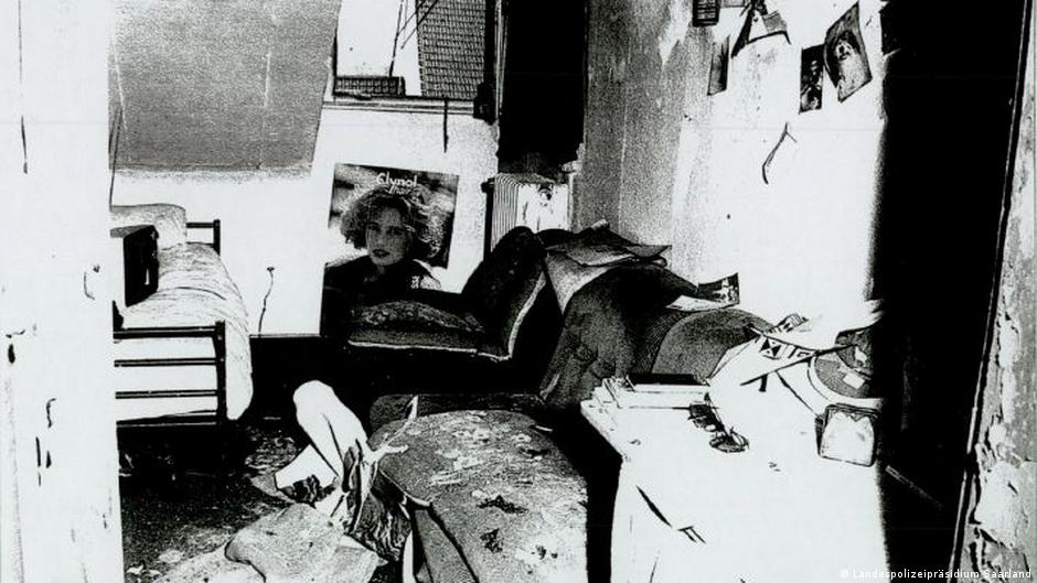Man charged with murder over 1991 asylum shelter fire | News | DW - Vimarsana News