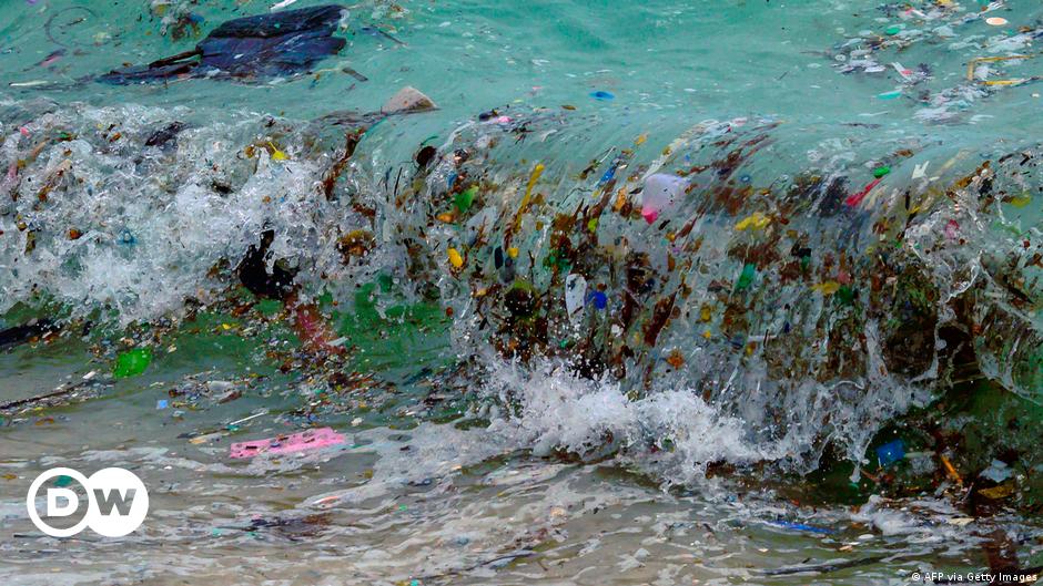 Gastkommentar: Die Welle der Plastikflut brechen