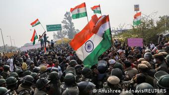 Inde I Depuis le 26 novembre, des dizaines de milliers d'agriculteurs manifestent contre les réformes du secteur agricole.